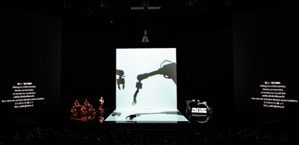 《澳门2049》亮相“可能世界档案”，美高梅用科技艺术展现文化远见 