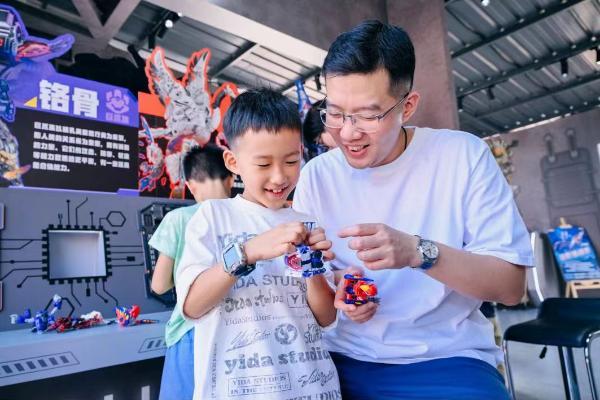 玉猴奖认证！52TOYS打造国创机甲与文旅创新融合范本  