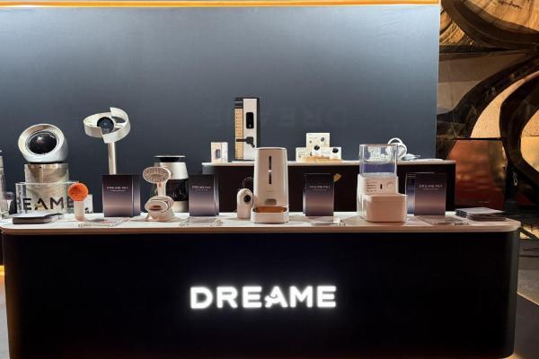 深耕海外市场，智创养宠新境：Pilo亮相墨西哥产品发布会，重塑现代养宠家庭生活体验 