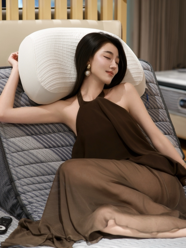 Simmons®席梦思携SIMMONS+系列 以1+1=∞睡眠哲学 赋能都市奢享美眠