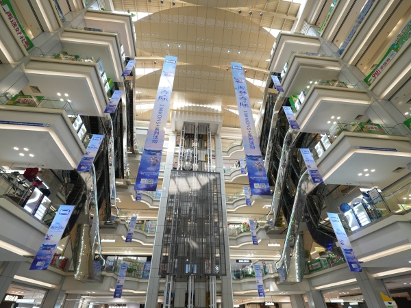 Simmons®席梦思携SIMMONS+系列 以1+1=∞睡眠哲学 赋能都市奢享美眠