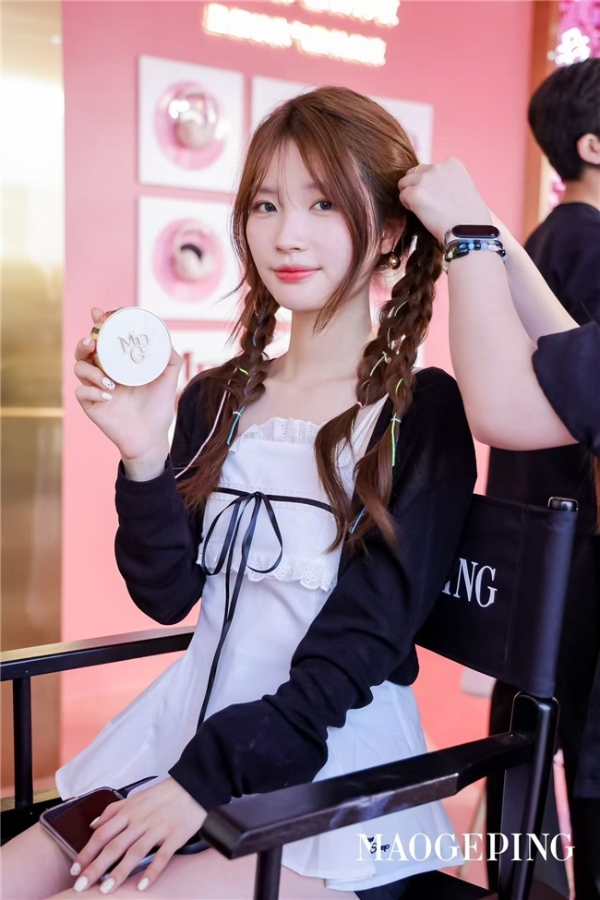 星耀焕彩｜告别“油”虑，清爽整日续航武汉草莓音乐节 