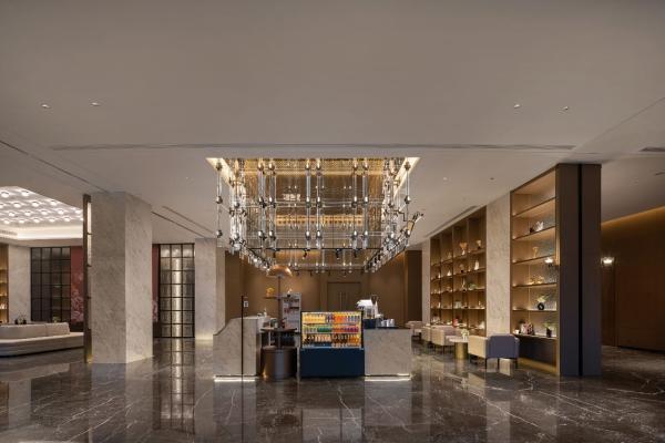 落子“龙虾之都”核心区域，盱眙首家万达美华酒店于奥体中心活力启航 