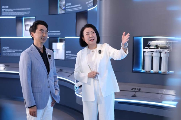 刘润深度走访安吉尔，探寻爆品背后的企业增长路径 