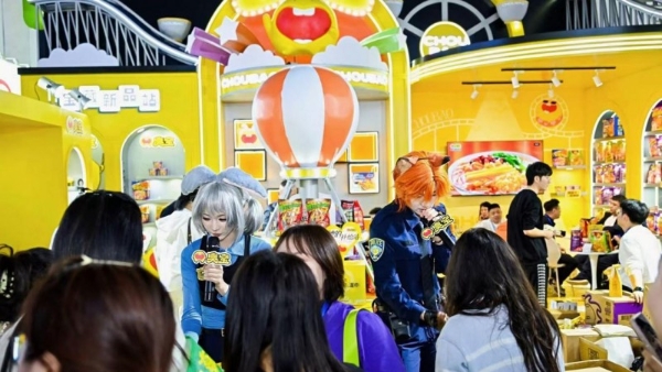 第114届糖酒会观察：情绪消费成新风口，臭宝抓住了消费者的心 