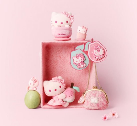 喜茶再携手Hello Kitty，推出全新芭乐粉联名定制形象 