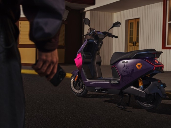 五年质保、三年换新，低温更耐用：雅迪北极光钠电，省钱又省心 