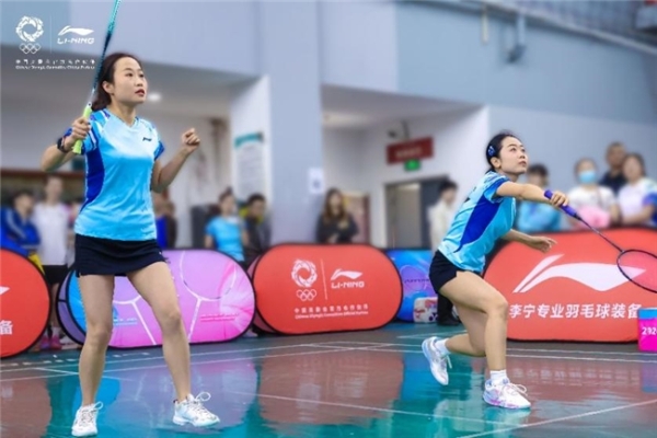 羽动长安 巾帼竞辉 2026李宁杯女子羽毛球公开邀请赛西安开赛 