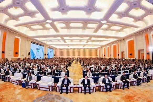 东西部高校课程共享联盟成立十三周年大会在杭州召开