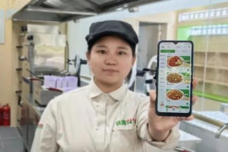 锅圈小炒全球首店马上开业，家庭厨房效率革命正式开启！