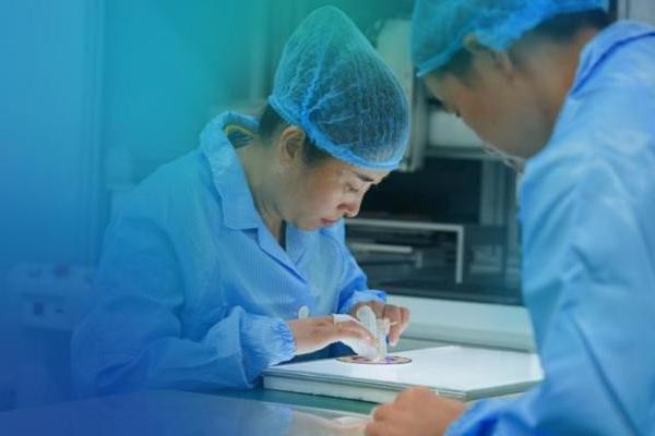 LiGHT SKY 构建舞台灯光技术创新体系 