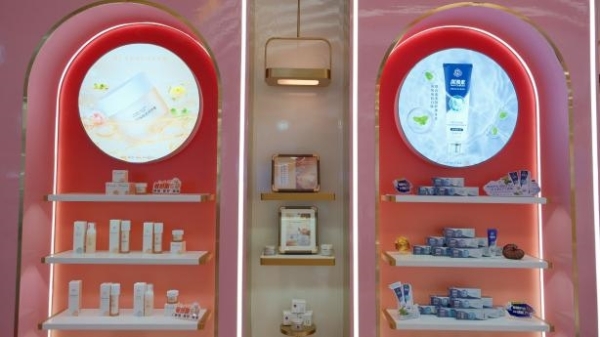 同仁堂舒缓轻柔修护霜荣获 2026美伊BEAUTY·年度功效臻选护肤类修护面霜大奖 