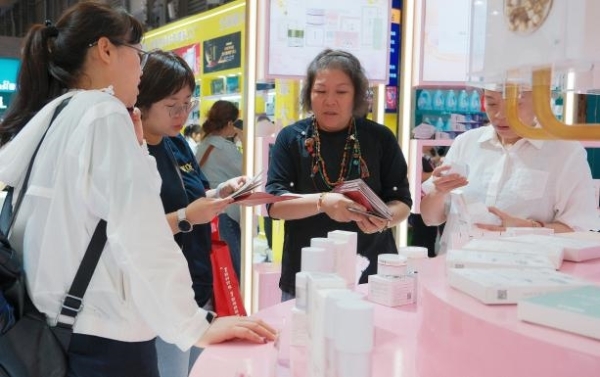 同仁堂舒缓轻柔修护霜荣获 2026美伊BEAUTY·年度功效臻选护肤类修护面霜大奖 