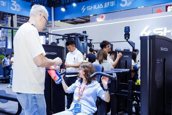 2026中国体博会：舒华体育全系 AI 健身解决方案全新亮相 