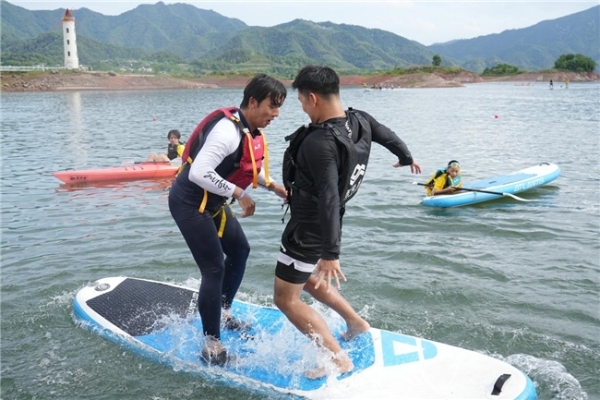 2026全国山水户外大会在千岛湖启幕 水陆融合绘就文旅高质量发展新画卷 