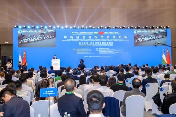 深耕中亚 共赢未来 信然压缩机亮相乌兹别克斯坦经贸论坛 重磅签约夯实跨国合作