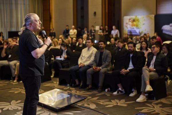 海丝腾成功举行2026全球合作伙伴会议，京沪门店荣膺年度奖项 
