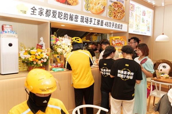 小林家披萨：不只做好一家店，更要做青年创业的“攀登梯” 