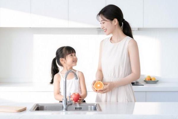 1ml含1768万个气泡｜林内氧霂Ultra系列热水器，以超细气泡定义净润日常 
