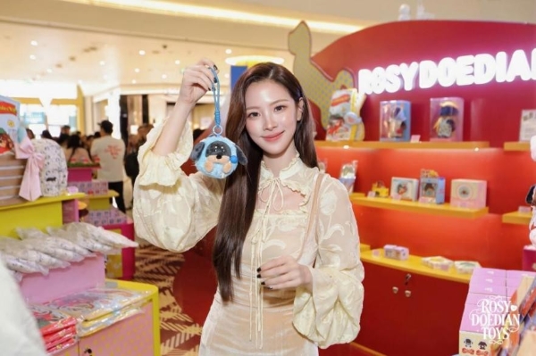 承载人宠共生新锐理念，ROSYDOEDIAN 首次亮相东南亚市场