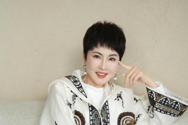女性成长深度直播对谈丨张德芬×陈芳谊：以实用心理学助力女性突破成长困境 