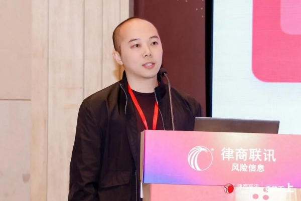 保险公司如何让AI真正“跑进”业务流程？ 