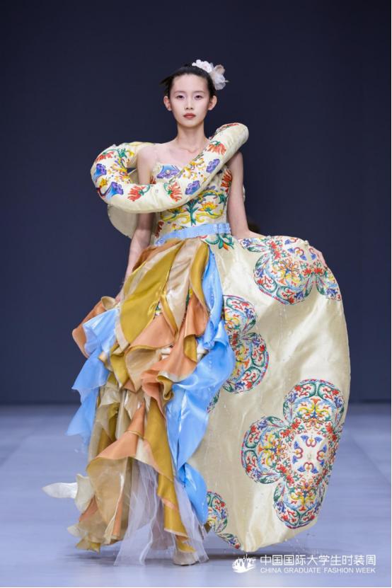 河北美术学院设计学院2026届毕业生设计作品亮相中国国际大学生时装周 