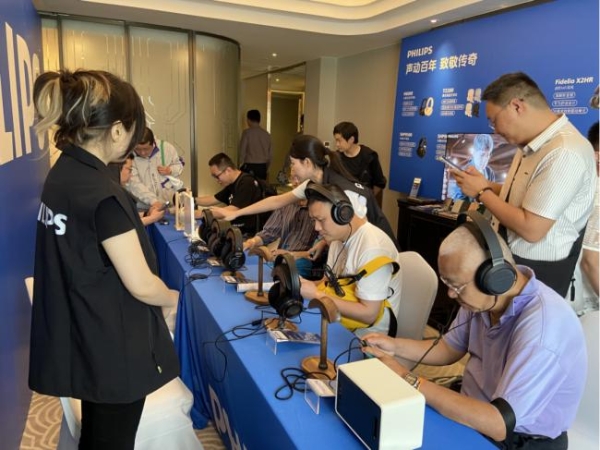 从HiFi大耳到真无线，飞利浦在TAS展上圈粉全场年轻人 