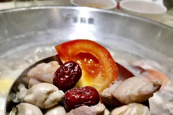 山海融草原鲜味，羊振富擦亮闽味火锅名片 