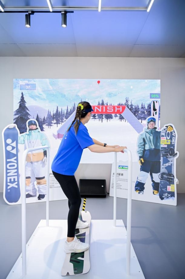 YONEX 80周年快闪活动“五一”上海启幕 以专业与热爱连接运动时刻