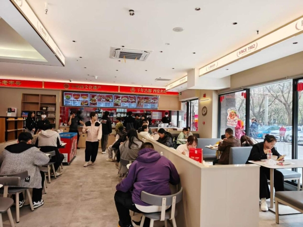 袁记肉夹馍八店同启引爆西北 五一业绩全线飘红彰显品牌硬实力 