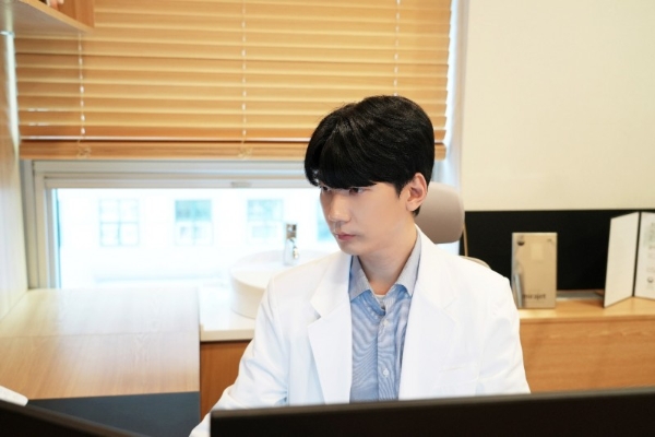 HairOn Clinic以内科为基础开展脱发诊疗，来院人数持续增长。 