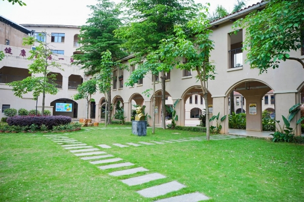 性价比断层领先 卓远未来14000元/学期半费生引领民办教育普惠风向 