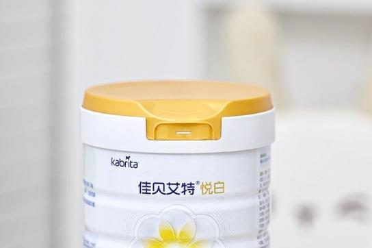 除了看深度水解奶粉推荐，羊奶粉也是呵护娇嫩肚肚的好选择 