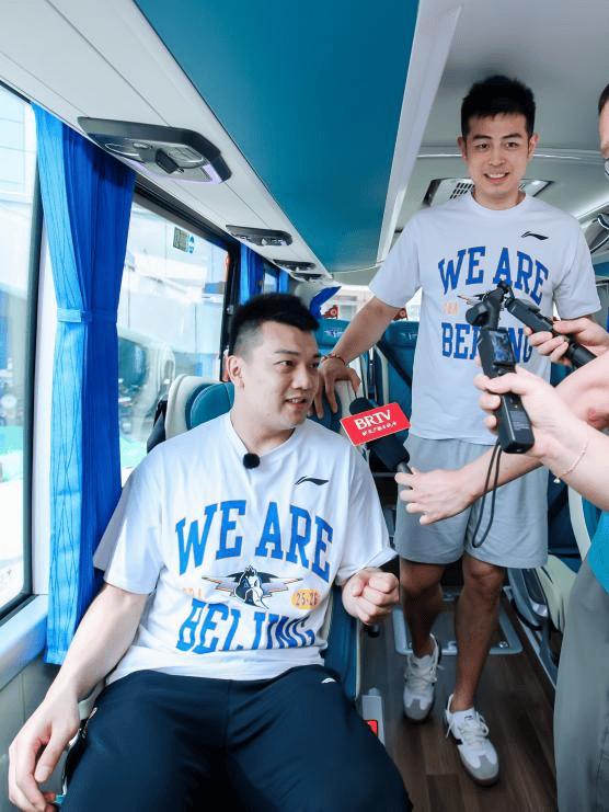 征途同心 荣耀同路！北汽福田欧辉定制大巴助力北汽男篮热血逐梦 