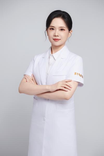 专访深圳鹏爱医疗美容医院微整主任曹童 