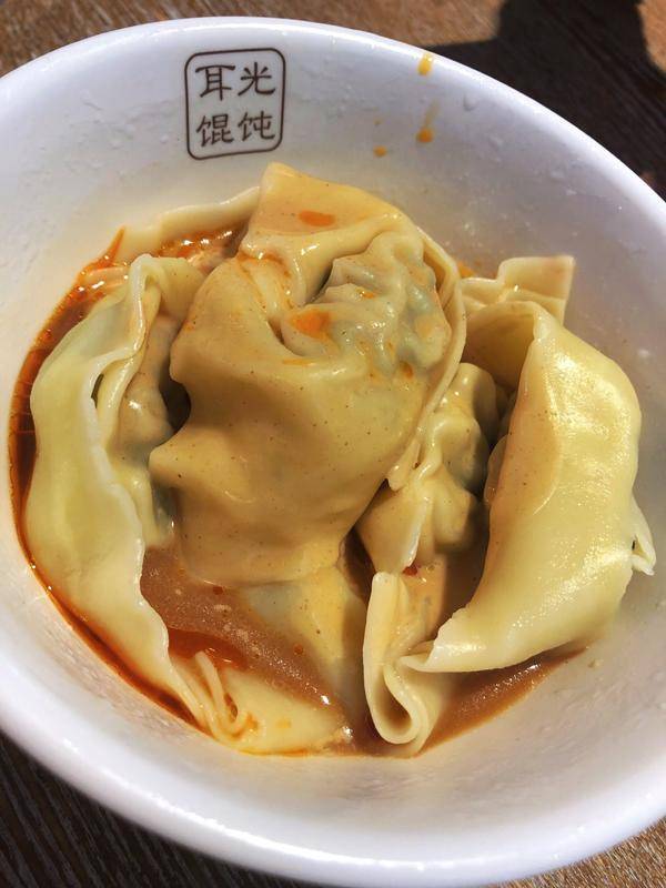 上海传奇小吃“耳光馄饨”易主，神秘新东家浮出水面 