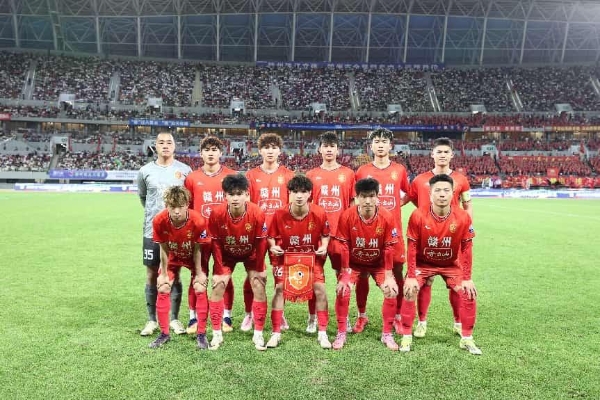 齐云山助力赣超｜绿茵赛场淬炼成长，九江赛场演绎王者归来 