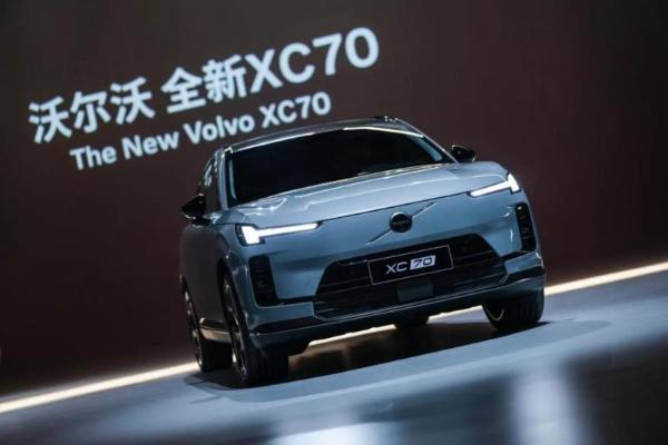 30万级豪华新能源SUV里，有孩家庭SUV推荐更认可XC70 