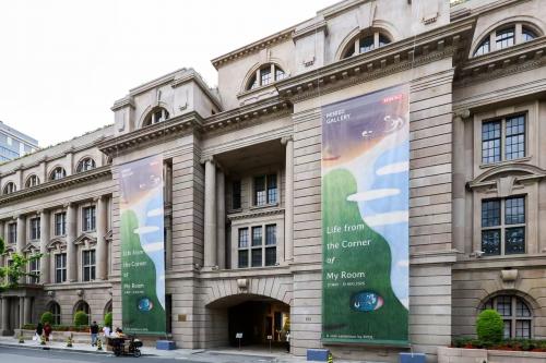 名创优品在外滩开画廊，MINISO Gallery为青年艺术家搭建长期成长平台 