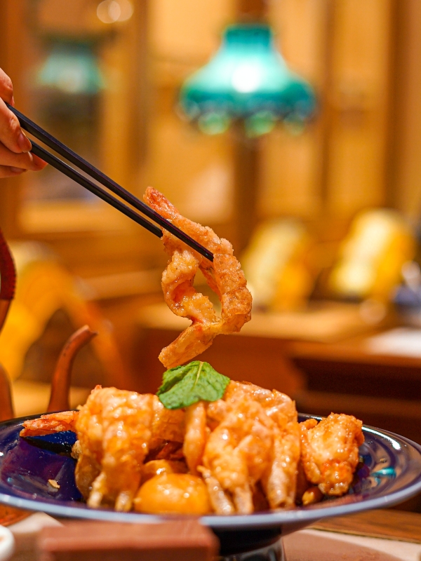北京烤鸭 + 京菜一站式，本地人推荐这一家 