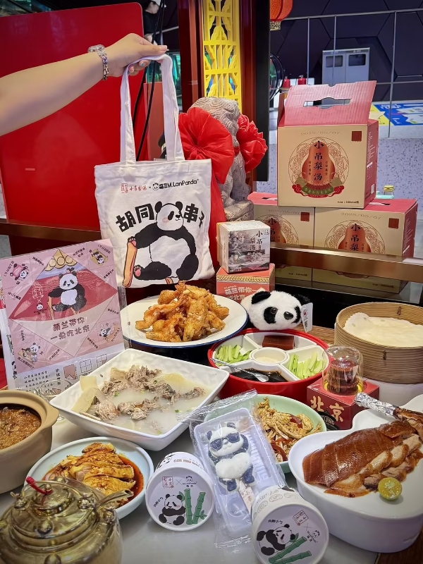 北京烤鸭 + 京菜一站式，本地人推荐这一家 