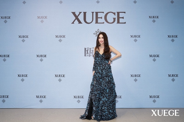 都市浪漫，知性优雅——XUEGE正式宣布温碧霞为品牌代言人 
