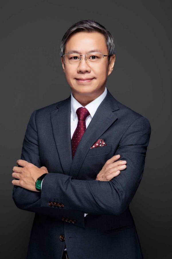获评卡塔尔世界领袖人物，港商王浩仁的中东逆袭传奇