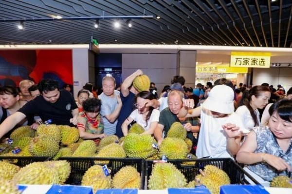 华润万家推出全新业态品牌 社区平价超市万家家选5月15日在深圳亮相