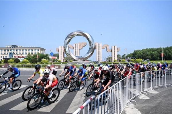 2026年中国公路自行车联赛（沈阳·康平站）圆满落幕 