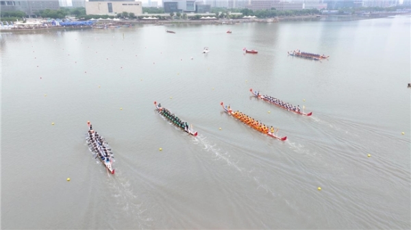 桨扬夏水承文脉 河载千年润陶都——2026大运河龙舟系列活动（江苏·宜兴站）开桨竞渡 