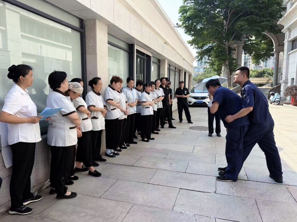 黄金6分钟，一场与死神的赛跑：国贸员工上演“教科书式”极速救援 