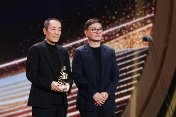 众星云集，荣耀绽放，2026微博电影之夜十周年盛典圆满收官 