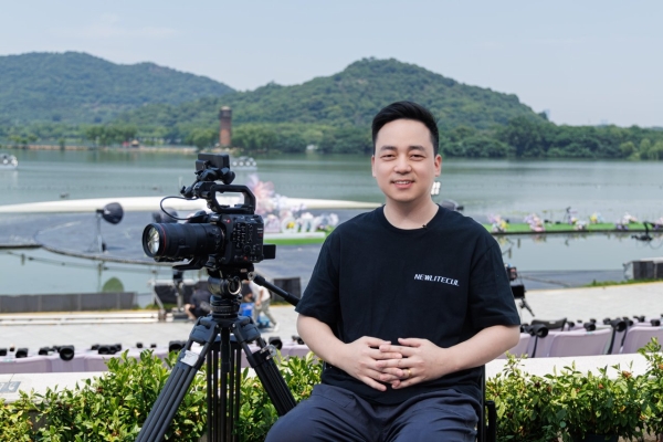 佳能携手无忧传媒“JOY in CITY”盛典电影机讯道化方案落地户外直播